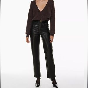 NWOT Aritzia Melina Pants Size 4 in Black